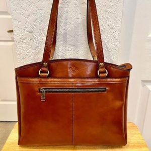 Patricia Nash Poppy Tote          Heritage Collection